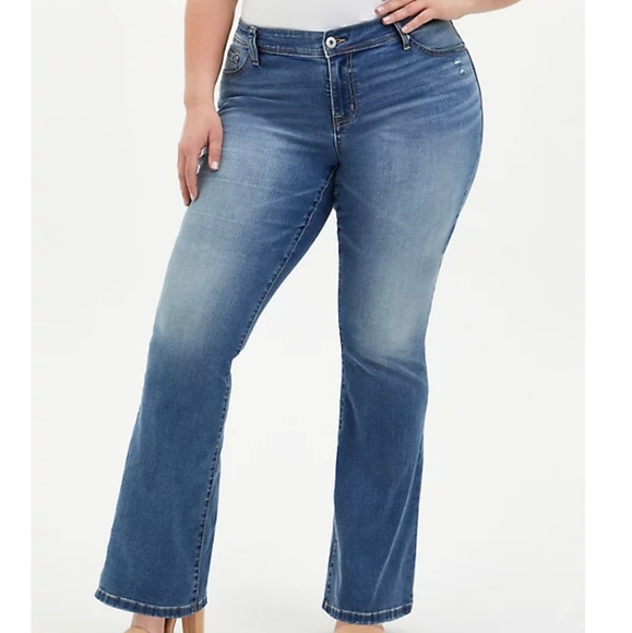Torrid High Rise Blue Mid Bootcut Jeans Size 24R Waist 46 Inches